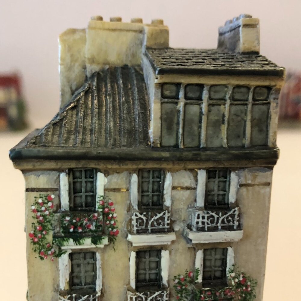 J Carlton Miniature Building Dominique Gault 210175 Modes de Paris - Picture 8 of 16